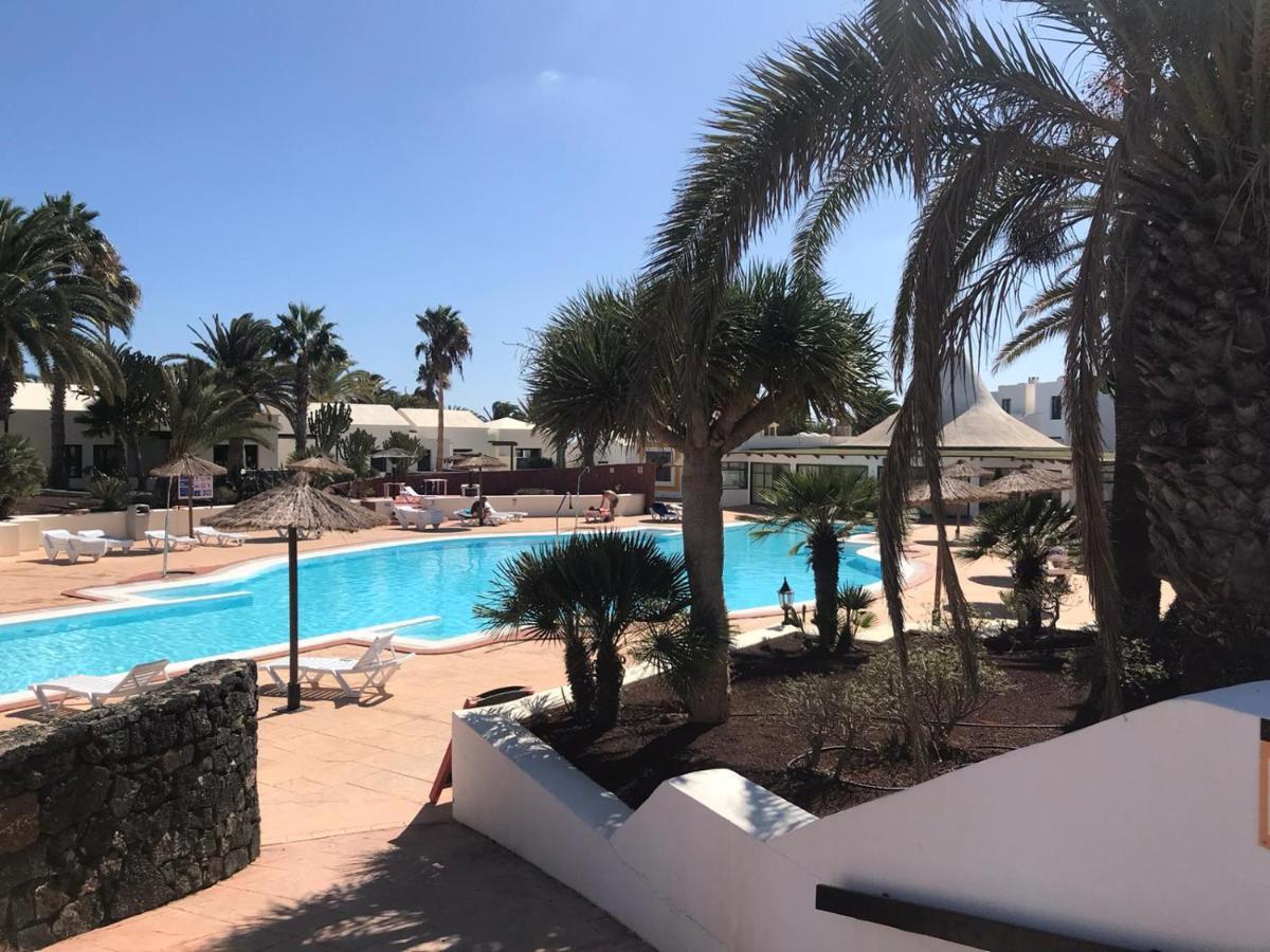 Apartamento Luca 05 En Playa Roca Costa Teguise Exterior foto